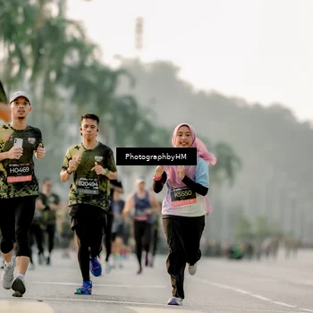 Runner Photo 6665047
