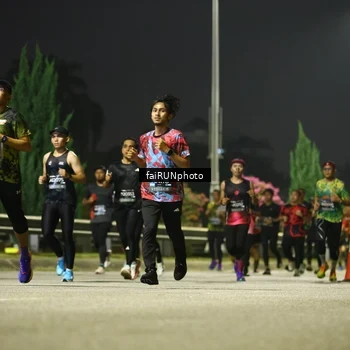 Runner Photo 6665054