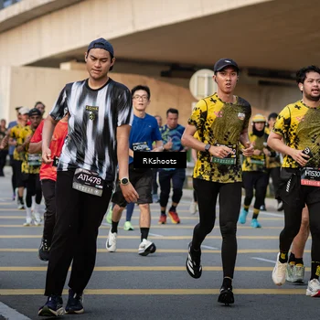 Runner Photo 6665085
