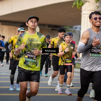 Runner Photo 6665090