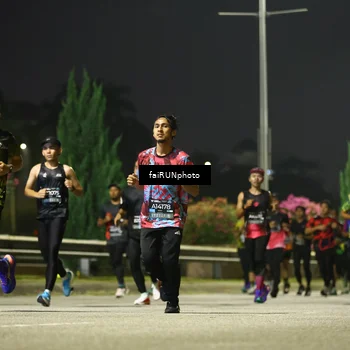 Runner Photo 6665198