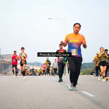 Runner Photo 6665208