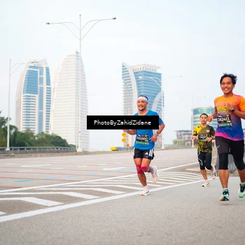 Runner Photo 6665229