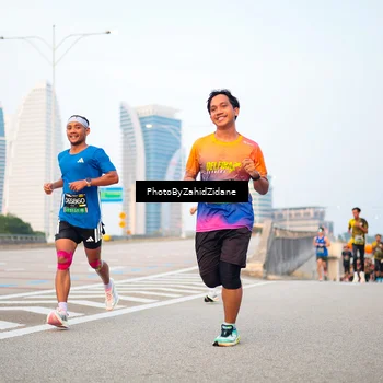 Runner Photo 6665240