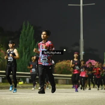 Runner Photo 6665258