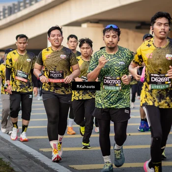 Runner Photo 6665275