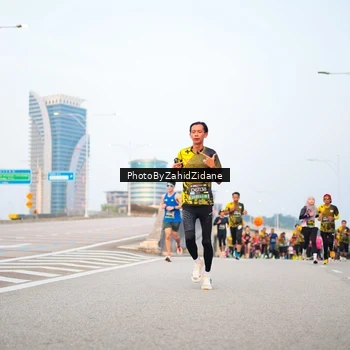 Runner Photo 6665287