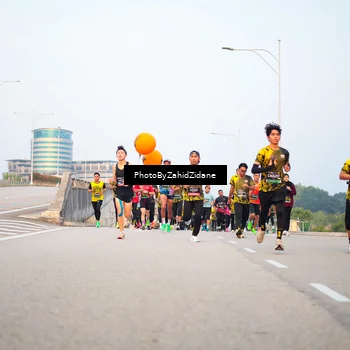 Runner Photo 6665370