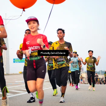 Runner Photo 6665473