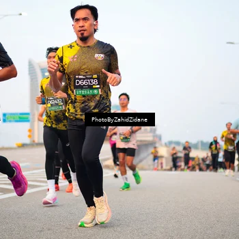 Runner Photo 6665534