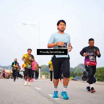Runner Photo 6665586