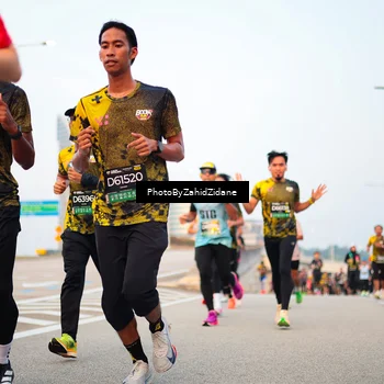 Runner Photo 6665635