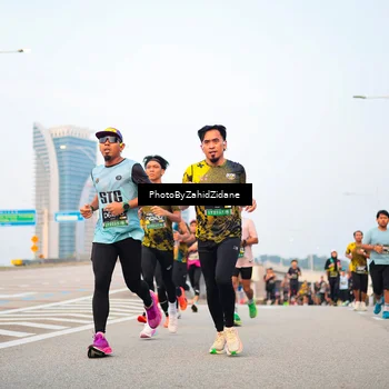 Runner Photo 6665648