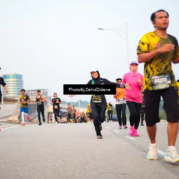 Runner Photo 6665660