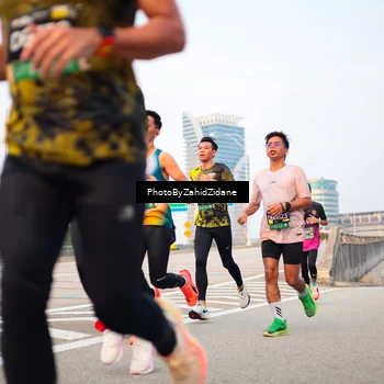 Runner Photo 6665677