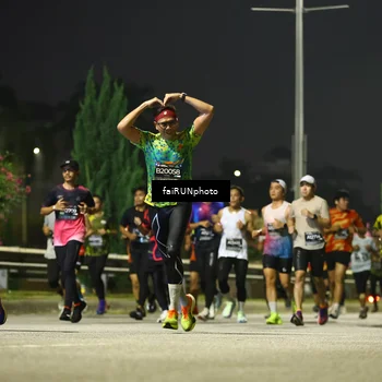 Runner Photo 6665732
