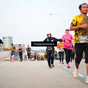 Runner Photo 6665807