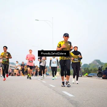 Runner Photo 6665829