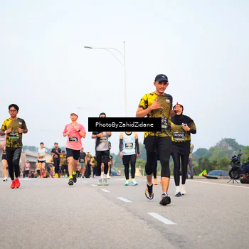 Runner Photo 6665836