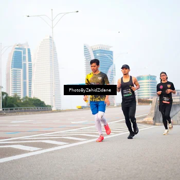 Runner Photo 6665847