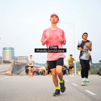 Runner Photo 6665865