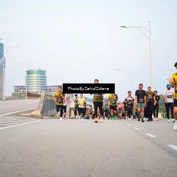 Runner Photo 6665936