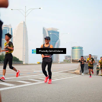Runner Photo 6666055