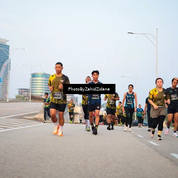 Runner Photo 6666110