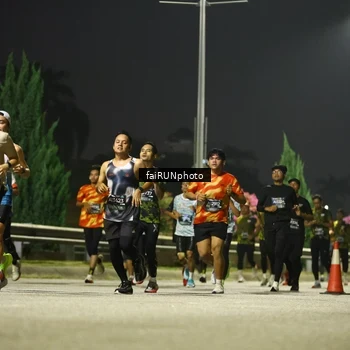 Runner Photo 6666197