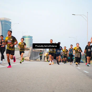 Runner Photo 6666203