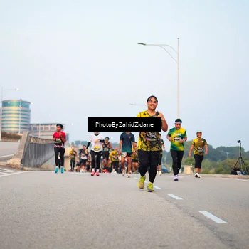 Runner Photo 6666259