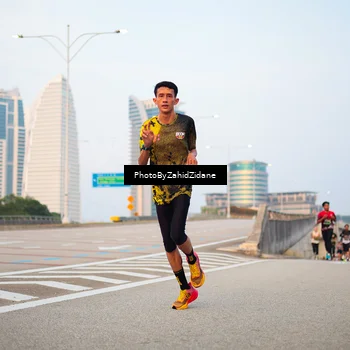 Runner Photo 6666272