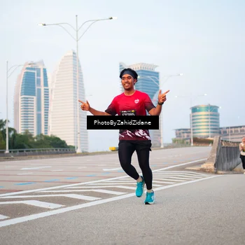 Runner Photo 6666292