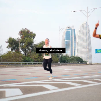 Runner Photo 6666322