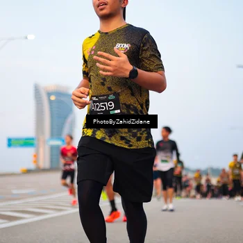 Runner Photo 6666366