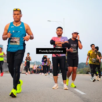 Runner Photo 6666442