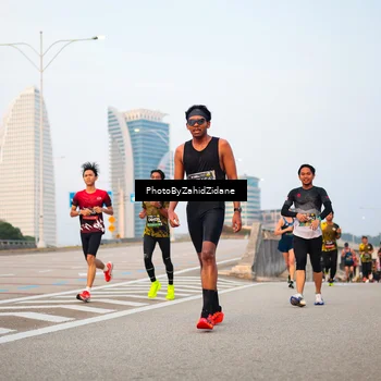 Runner Photo 6666478