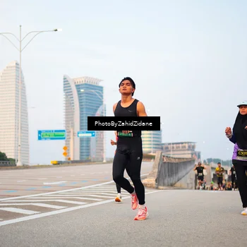 Runner Photo 6666479