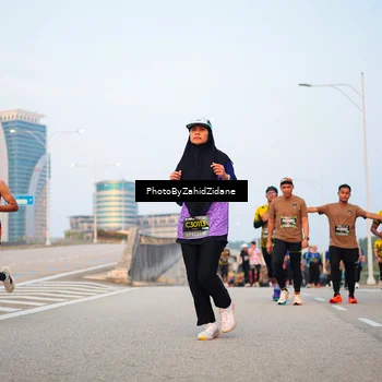 Runner Photo 6666493
