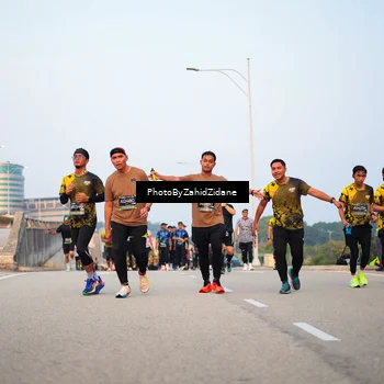 Runner Photo 6666505