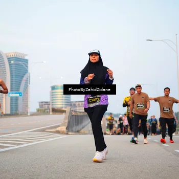 Runner Photo 6666568