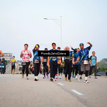 Runner Photo 6666572