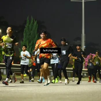 Runner Photo 6666594