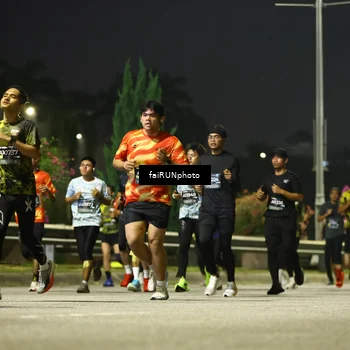 Runner Photo 6666633