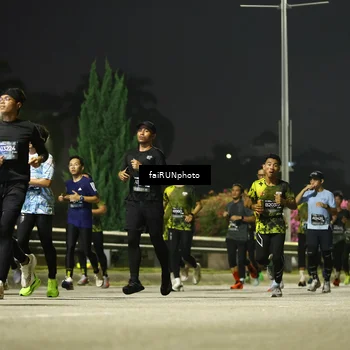 Runner Photo 6666783