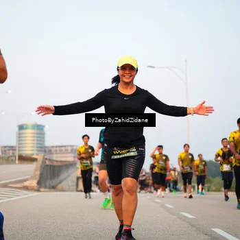 Runner Photo 6666969