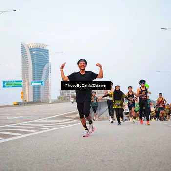 Runner Photo 6667029