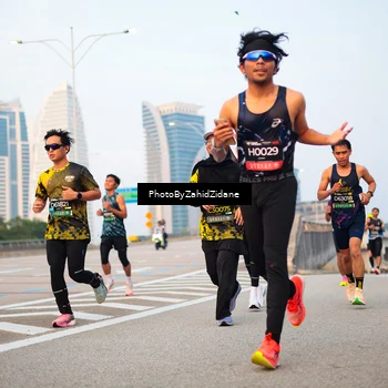 Runner Photo 6667089