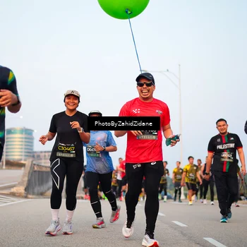 Runner Photo 6667210