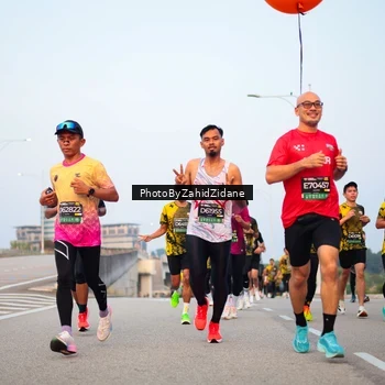 Runner Photo 6667248